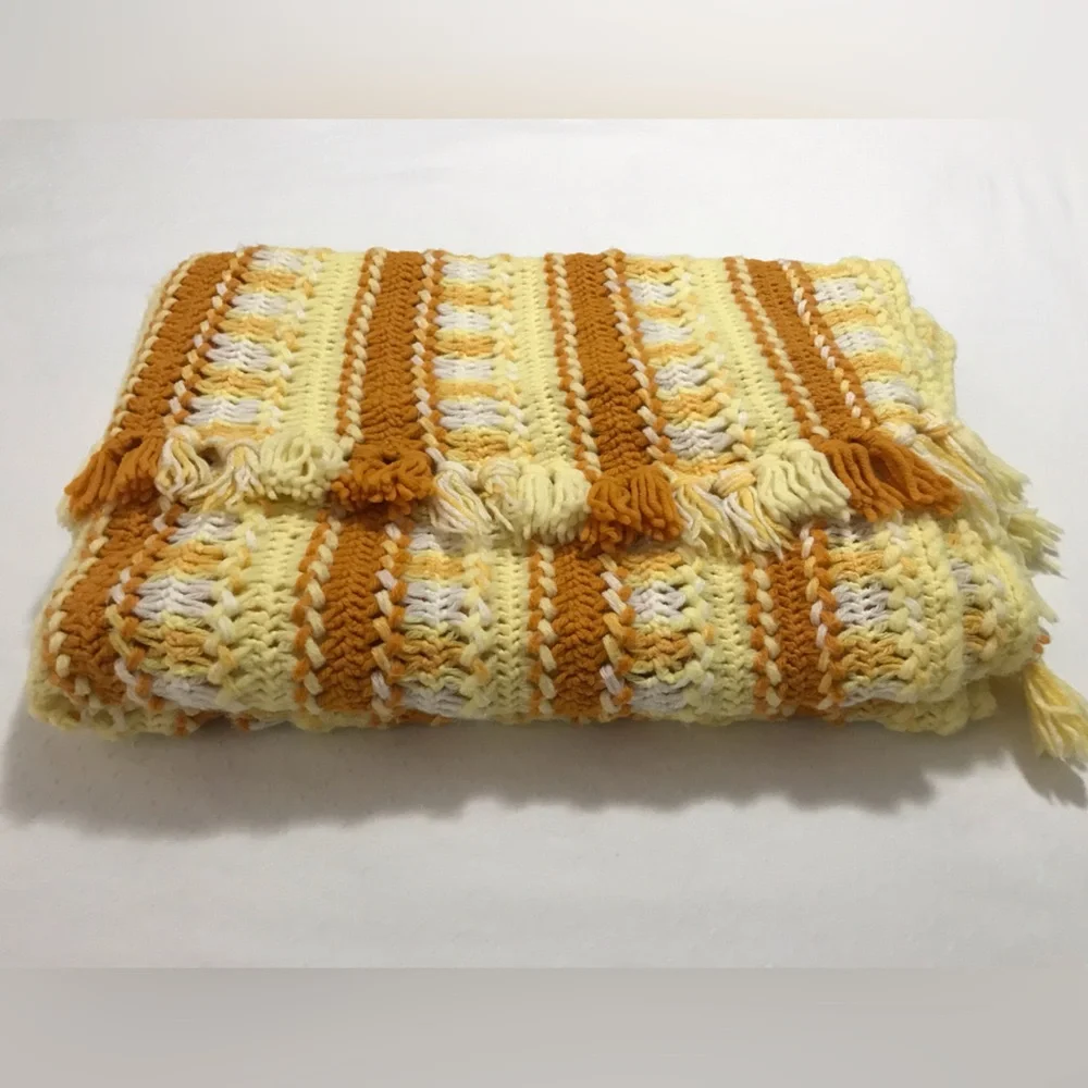 Vintage Handmade Afghan Crochet Sofa or Bed Throw Blanket Retro Yellow 91